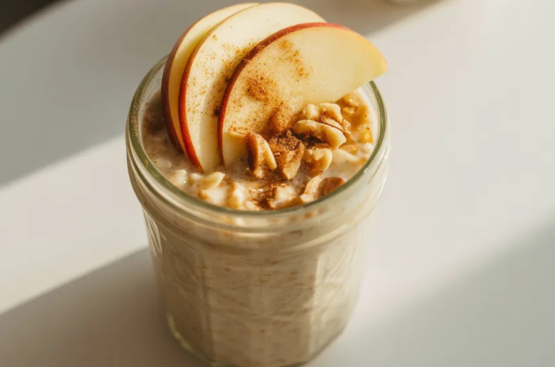 Apple Cinnamon Overnight Oats