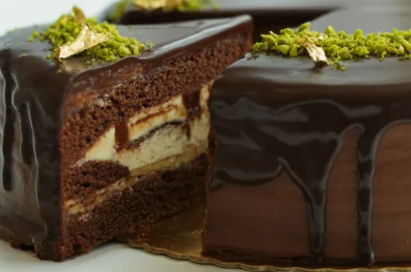 Dubai Chocolate Cake