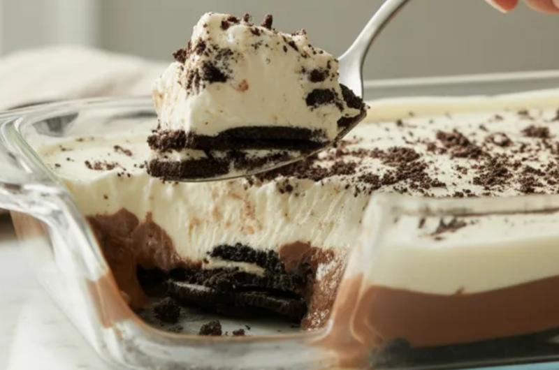 No-Bake Heavenly Oreo Dessert